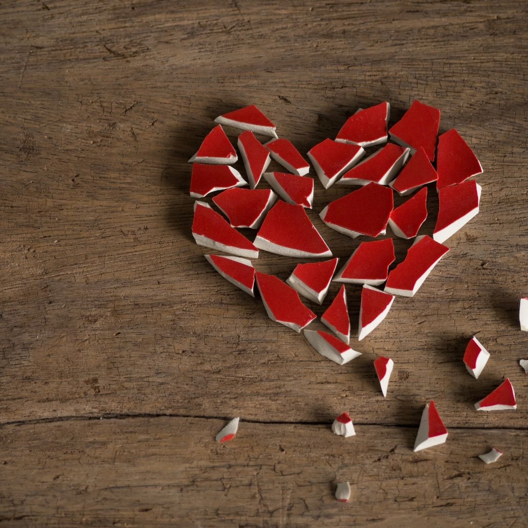 Journal Prompts to Heal a Broken Heart